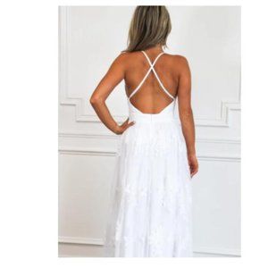 HERE COMES THE BRIDE MAXI DRESS: PURE WHITE